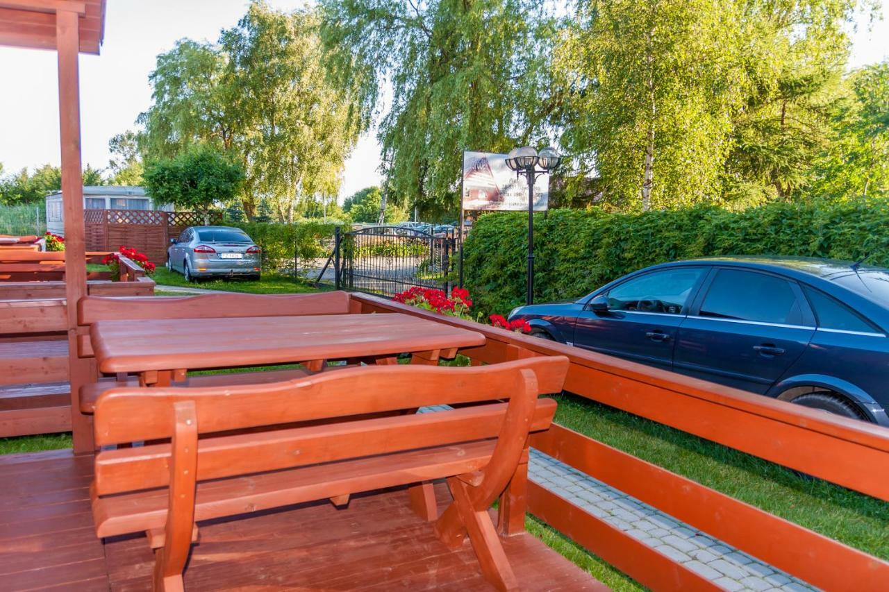 Osrodek Wczasowy Sloneczko Villa Dzwirzyno Luaran gambar